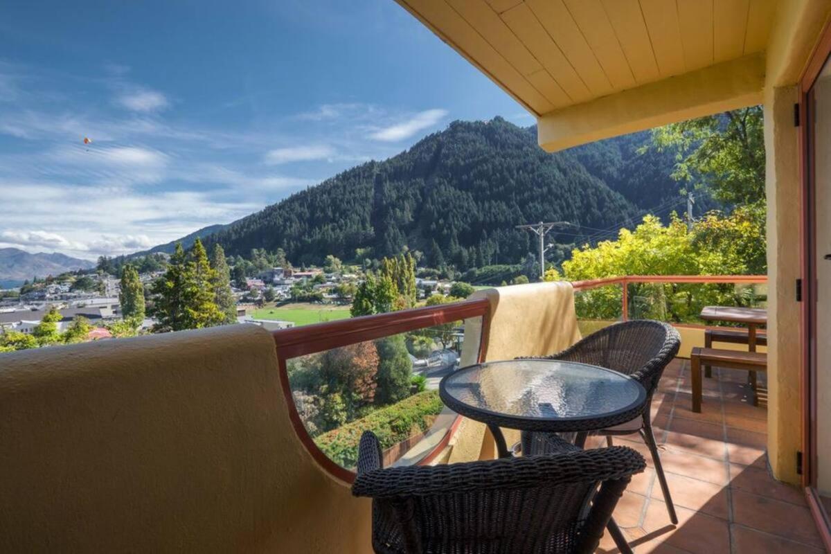 Magnificent Apartment With Great Views! Queenstown Exterior photo